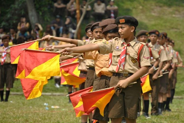 Pengurus OSIS dan Pramuka Bisa Masuk Jalur Prestasi dalam SPMB 2025